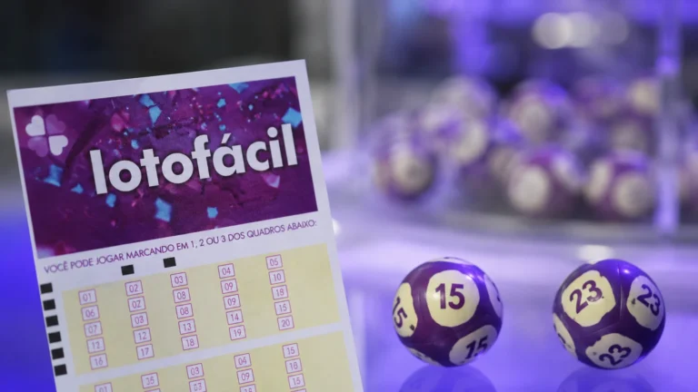 Resultado da Lotofácil 3742: apostas de São Paulo dividem prêmio de R$ 1,6 milhão; confira as dezenas sorteadas