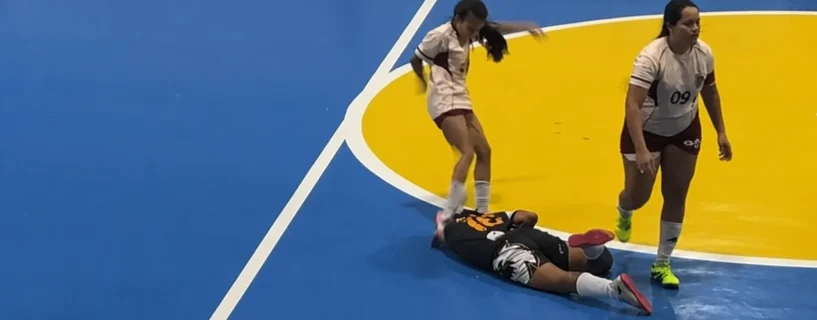 Jogadora é banida por cinco anos após agressão brutal em campeonato de futsal no Ceará