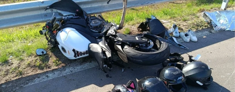 BR-101 tem tarde marcada por acidente fatal com motociclistas em Içara