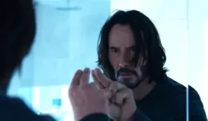Novo filme de Keanu Reeves mistura Tubarão com Feitiço do Tempo e chega em 2027