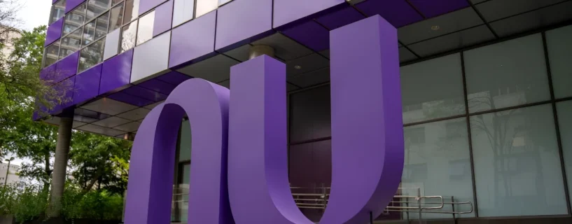 Nubank lança Croma com cashback de 0,8%, Caixinha a 120% do CDI e cartão Platinum