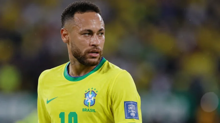 Neymar indica fim do ciclo com a Seleção Brasileira após vitória do Santos