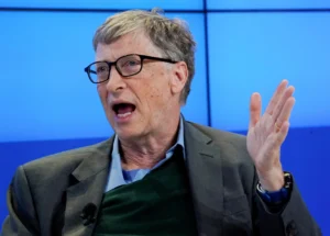 Bill Gates alerta para riscos catastróficos da inteligência artificial e defende regulação urgente