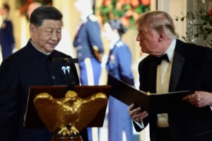 China e EUA fecham acordo histórico para cortar tarifas de R$ 156 bilhões e avançar em diálogo sobre inteligência artificial